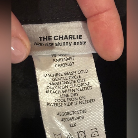Joe’s The Charlie High Rise Skinny w/ Raw Bottom Cotton Modal Blend Size 26 - Picture 5 of 5